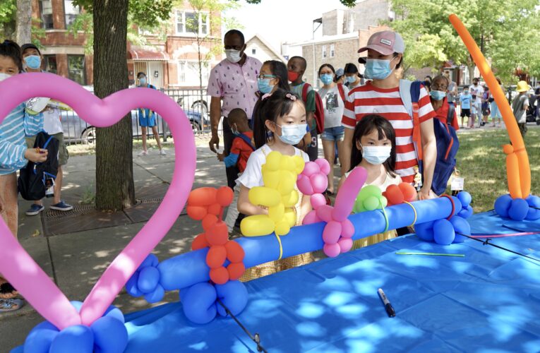 PICTURES FROM: CPD 9TH DISTRICT & 11th WARD-BACK TO SCHOOL PARTY AT  SUN YAT – SEN PLAYGROUND PARK