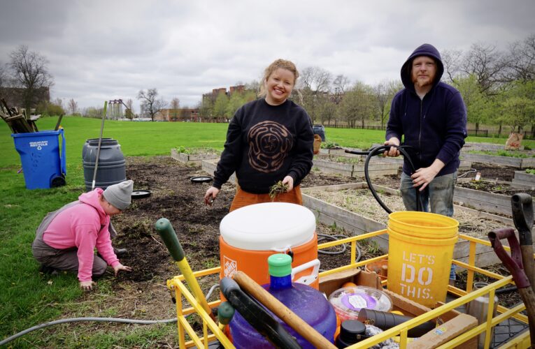 Photos – 3 Wonderful Volunteer Groups Making A Difference in McKinley Park Today
