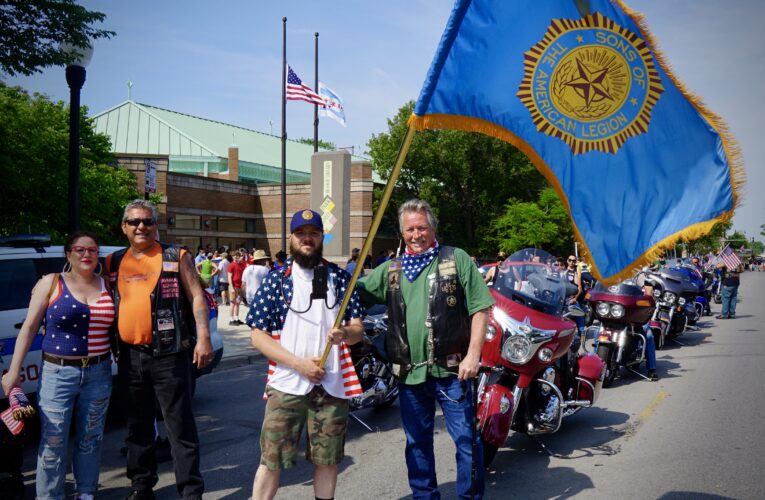 Pictures – McKinley Park 52nd Annual Memorial Day Parade a Huge Success!  Veterans From Many Communities Participating.￼